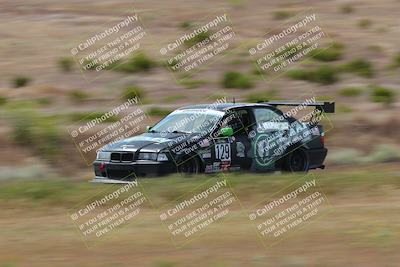 media/May-04-2024-Lucky Dog Racing (Sat) [[d39539b3f3]]/Race Pics/1015am (Turn 2)/